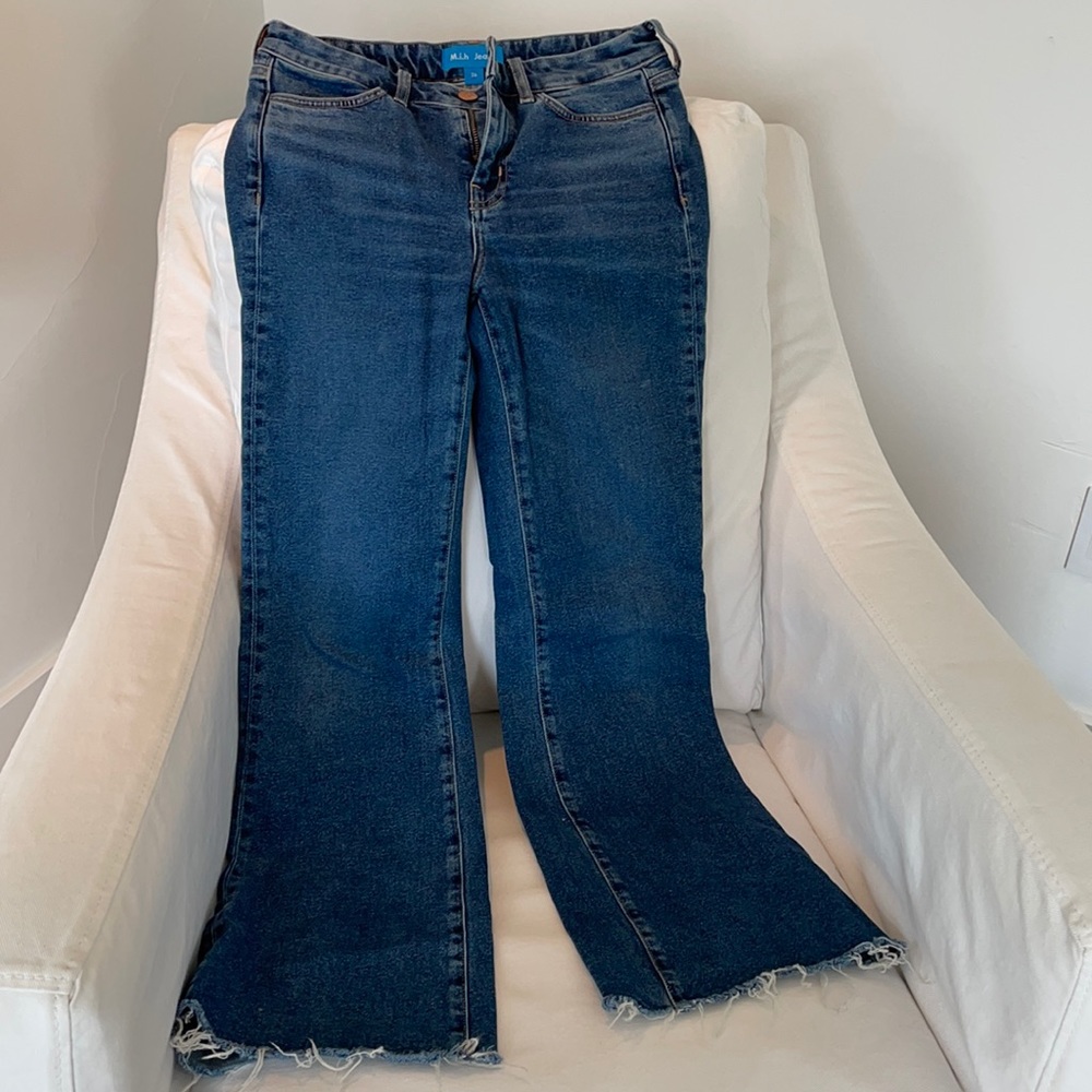 Cropped Bell Bottom Jean